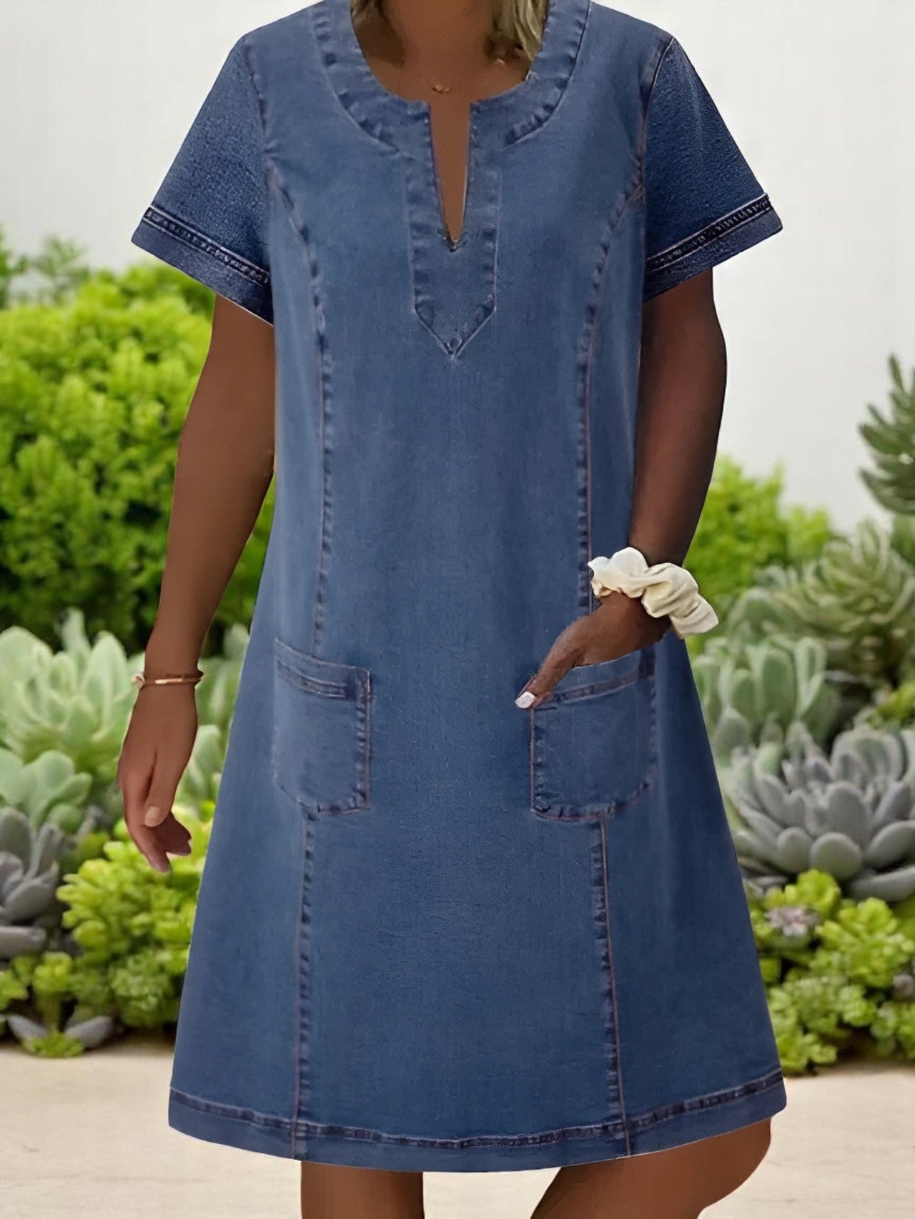 Amber™ | Soft denim dress with pockets